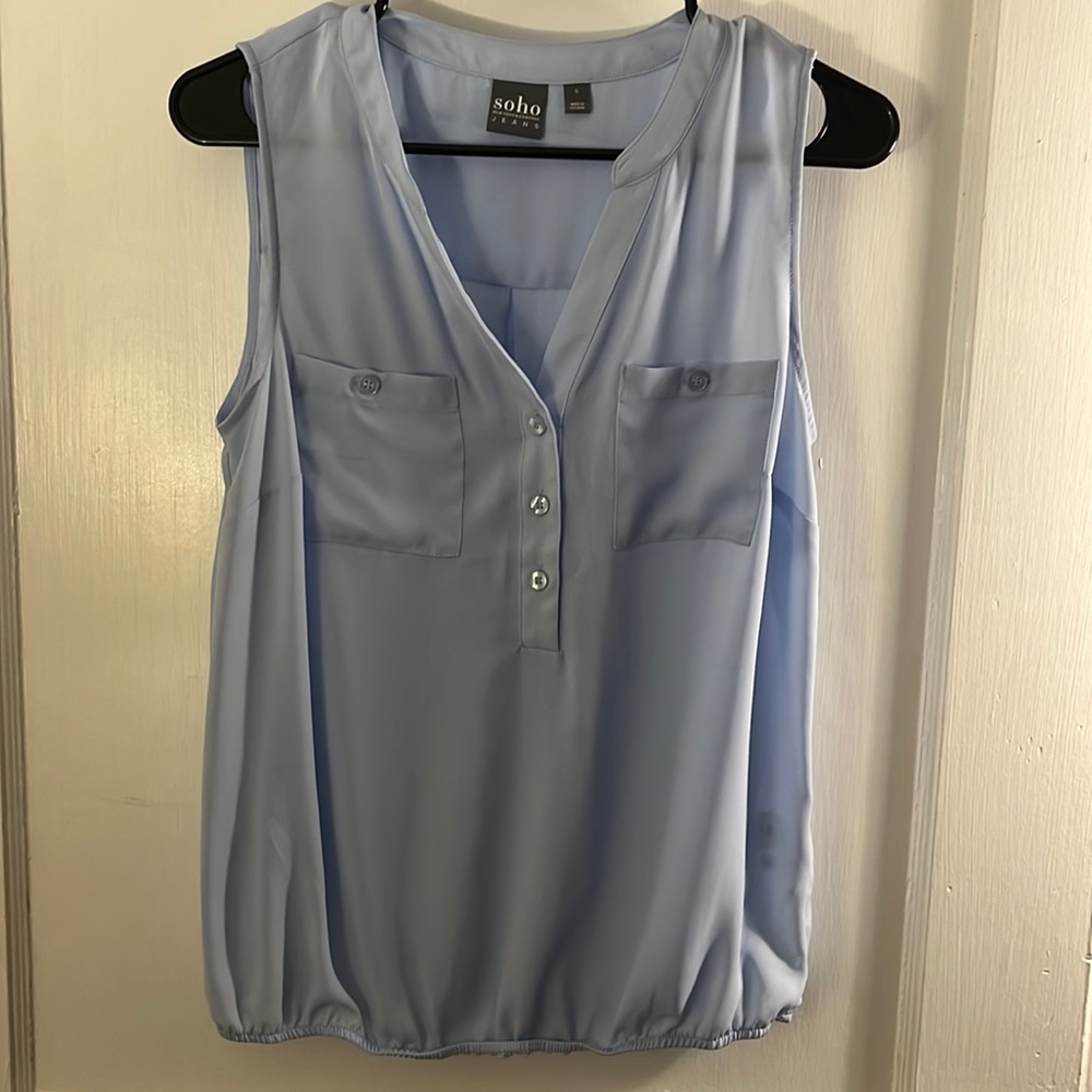 New York & Company. Light blue, office casual top. Size Small.